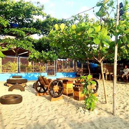 Cristina Beachfront Cottages San Juan  Exterior photo
