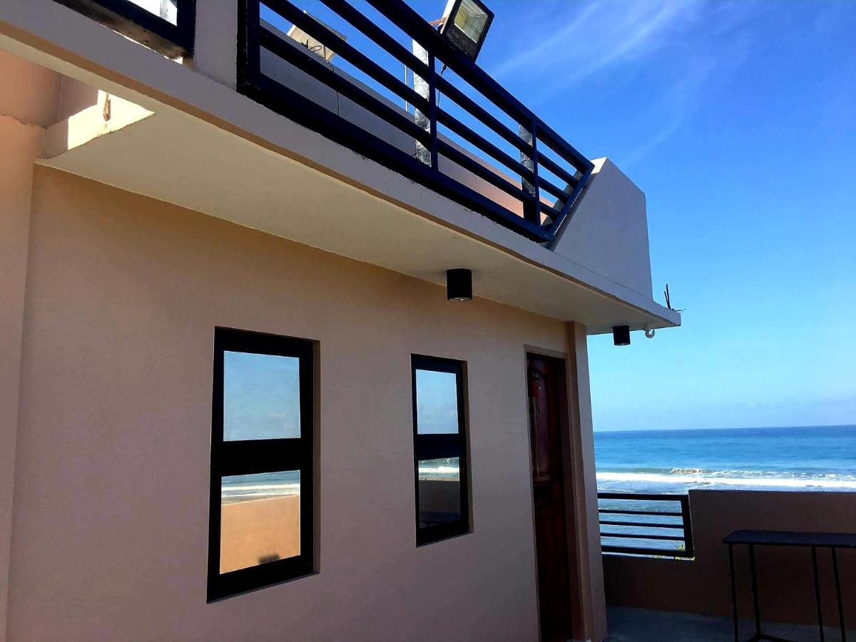 Cristina Beachfront Cottages San Juan  Exterior photo