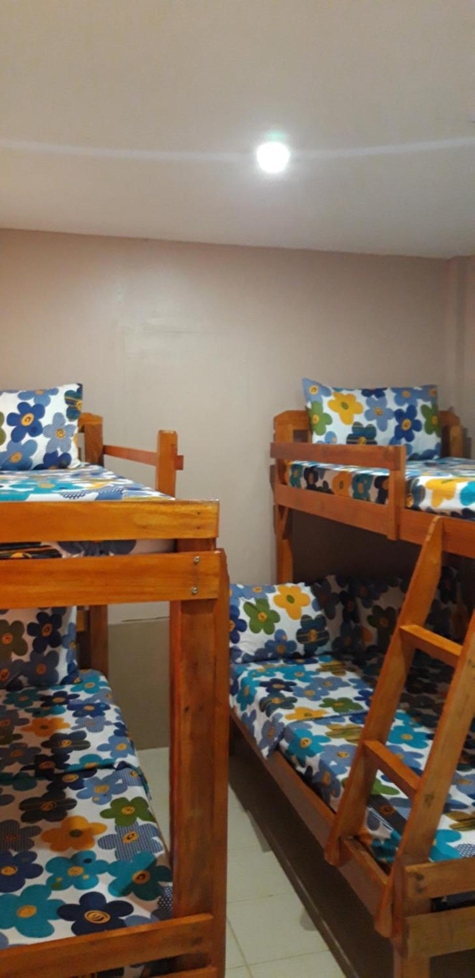 Cristina Beachfront Cottages San Juan  Room photo