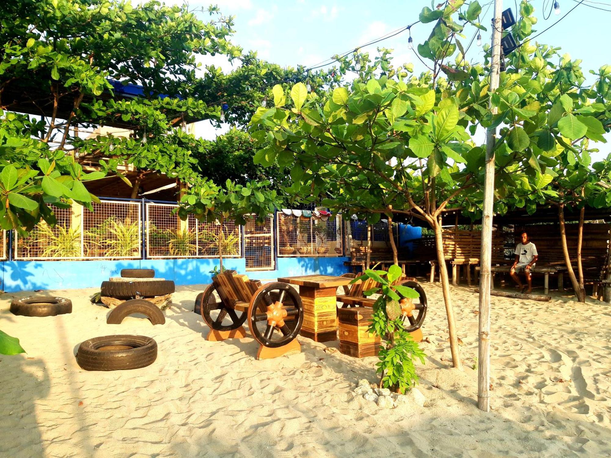 Cristina Beachfront Cottages San Juan  Exterior photo